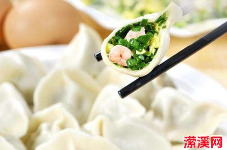 详细阅读:韭菜虾仁饺子馅的做法,教你做韭菜虾仁三鲜馅饺子 韭菜虾仁饺子馅的做法,教你做韭菜虾仁三鲜馅饺子