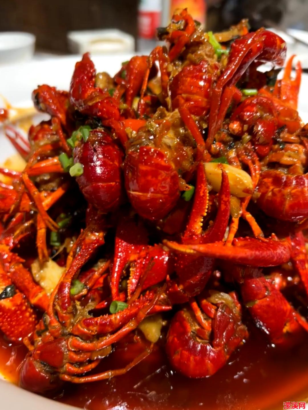 湘味十足：湖南口味虾，麻辣鲜香挑逗味蕾