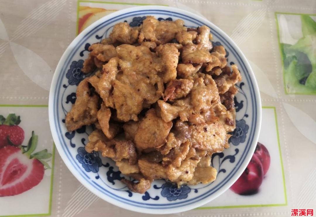 香脆可口简易版炸里脊肉片，家常美食轻松上桌