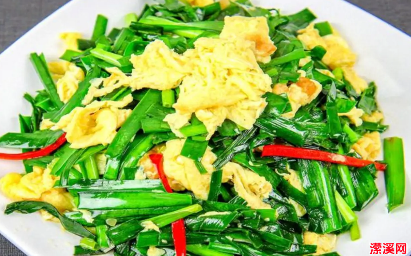 韭菜炒蛋好吃有诀窍，掌握简单4步，鸡蛋嫩滑又下饭
