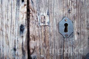 掌握这些方法,轻松喝出白酒真假,让你远离假酒危害