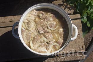 猪肉饺子馅放白胡椒还是黑胡椒,猪肉饺子馅