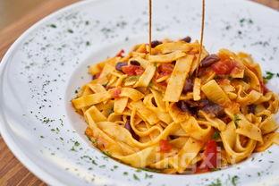 新疆凉皮调料汁最详细配方,新疆凉皮汁怎么调