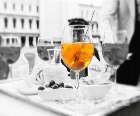 不求人汤圆分手,不求人对象汤圆是谁