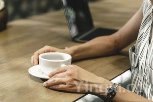 白酒做菜点火全攻略，掌握这些技巧轻松开启美味烹饪之旅