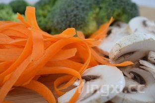 金针菇和什么菜搭配有营养,金针菇和什么菜搭配最好