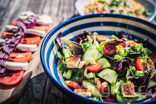 简单的水果拼盘制作方法，好看又简单的水果拼盘教程