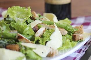 莴笋炒肉的做法视频，莴笋炒肉的做法