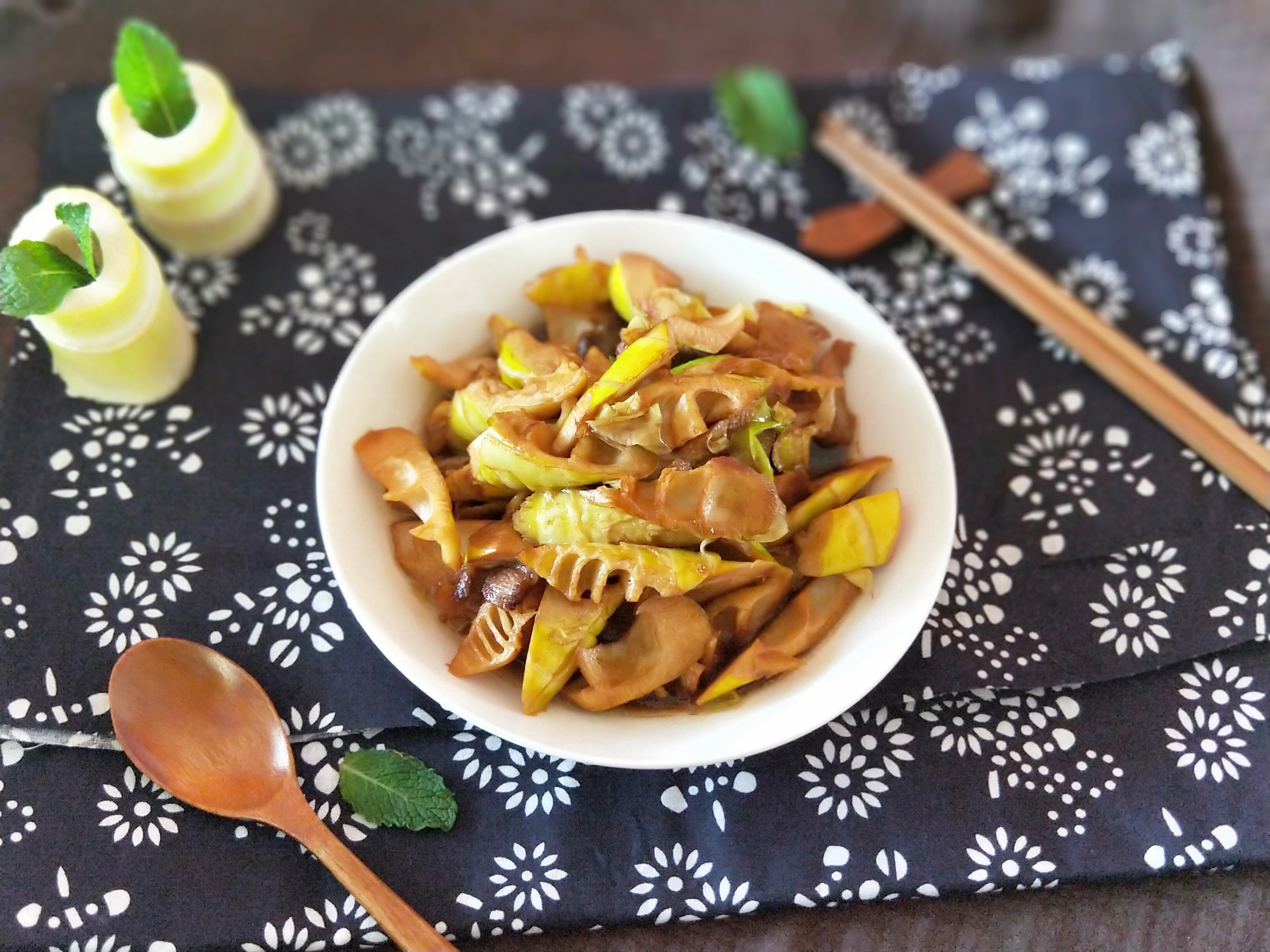 油焖春笋的做法,油焖春笋的做法文字介绍