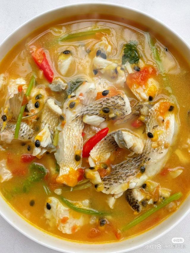 清炖鲈鱼的做法和步骤文字,清炖鲈鱼的做法